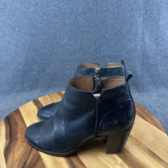 Frye Boots Womens 8.5 Meghan Ankle Bootie Black Round Toe Block Heels 3476790 - Picture 6 of 12